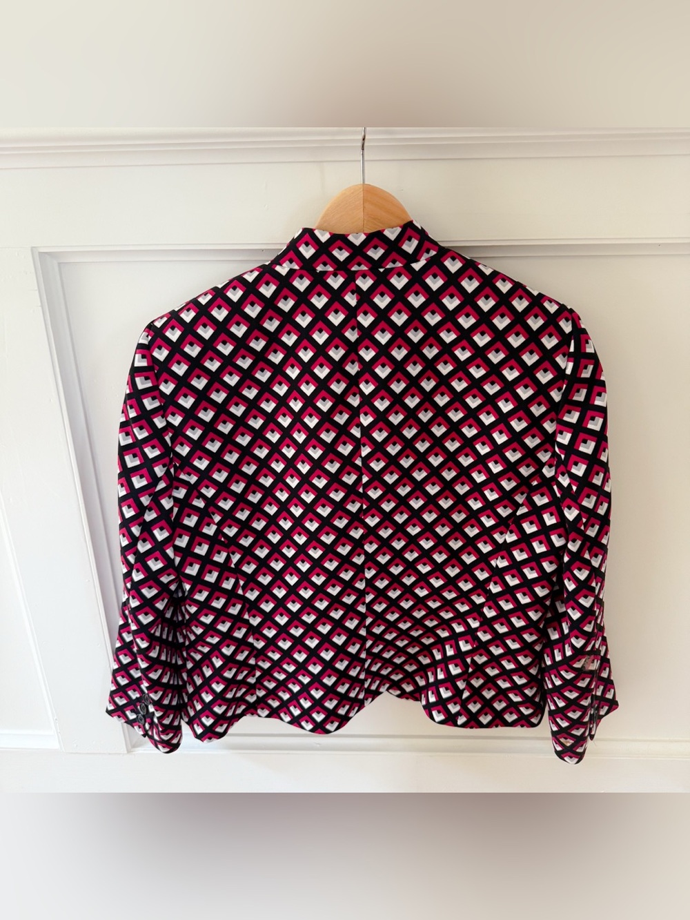 Nine West Women’s Multicolor Geometric Print Blazer, Size 10, Great Condition!! - Picture 3 of 4